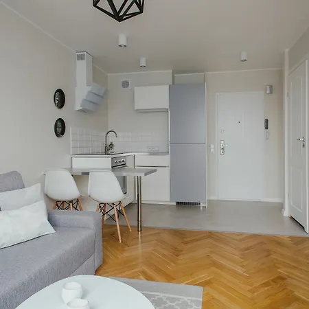 Shortstaypoland Grzybowska Apartamento Varsovia