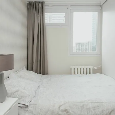 Apartamento Shortstaypoland Grzybowska Varsovia